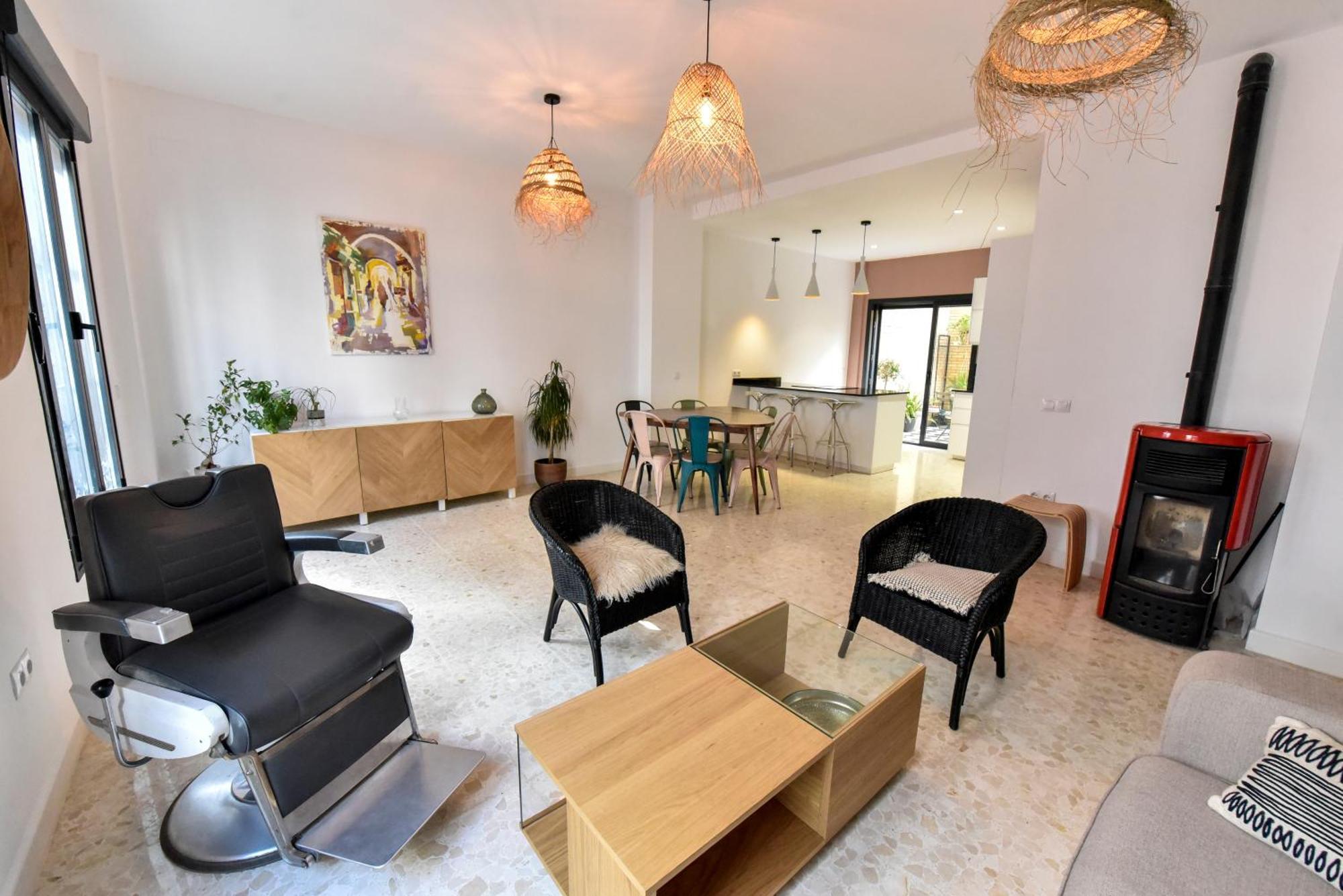 Premium Exclusive Property - The Barber's House